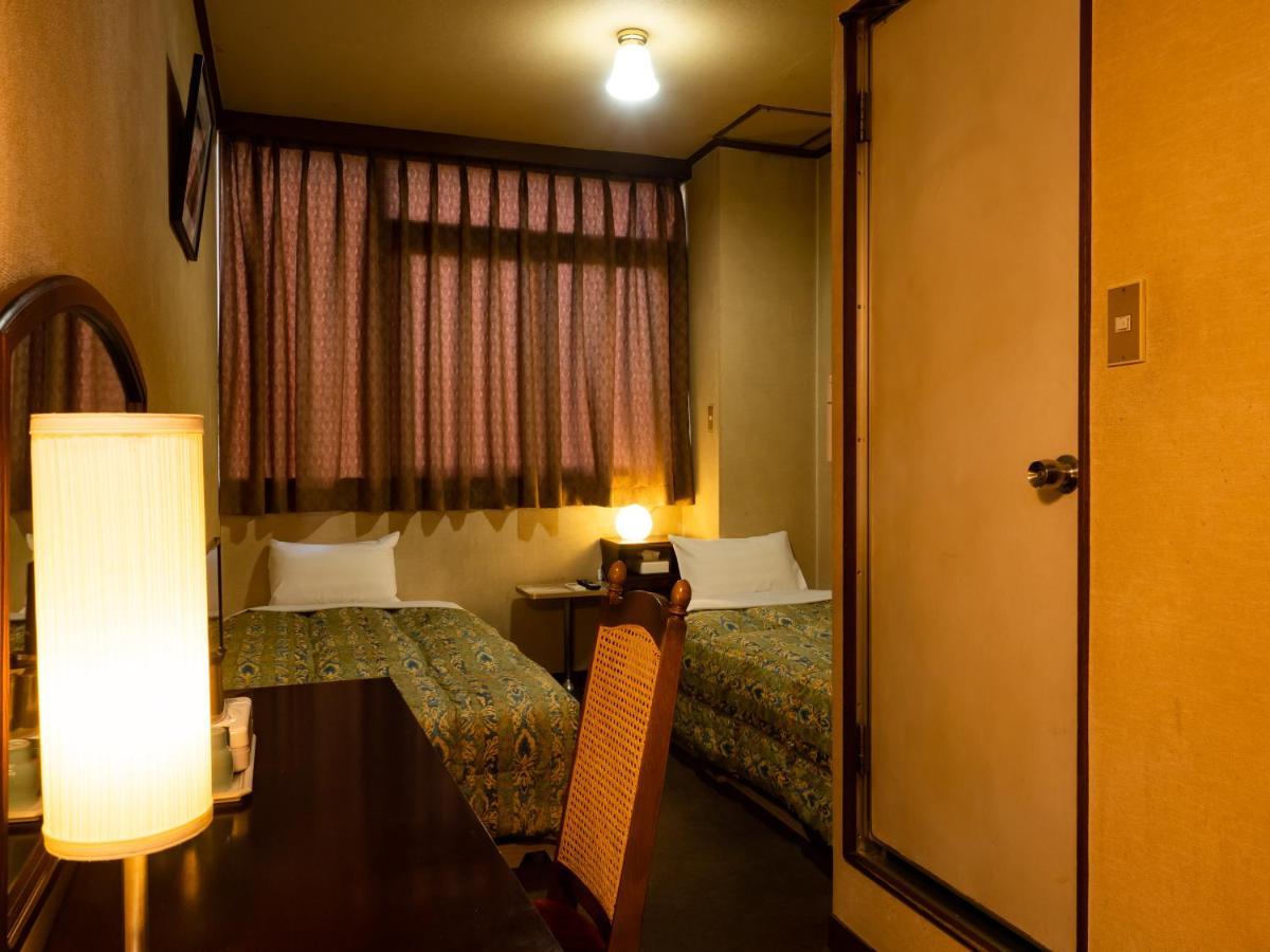 Business Hotel Nakayama นาโกย่า ภายนอก รูปภาพ